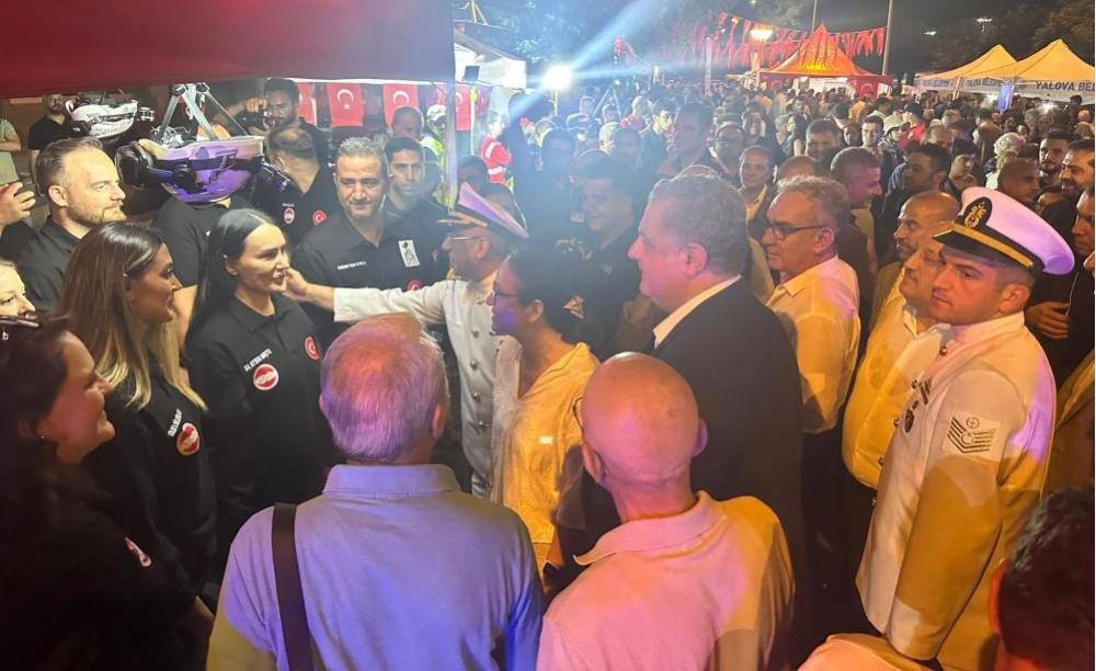 YALOVA’DA 17 AĞUSTOS DEPREMİ’NİN 25. YILINDA ANMA TÖRENİ DÜZENLENDİ