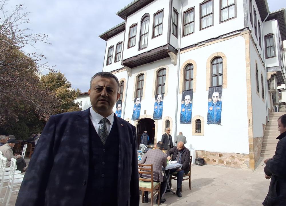 AK PARTİ BEYPAZARI İLÇE BAŞKANLIĞI’NDAN ÜYELER İÇİN KAYNAŞMA YEMEĞİ