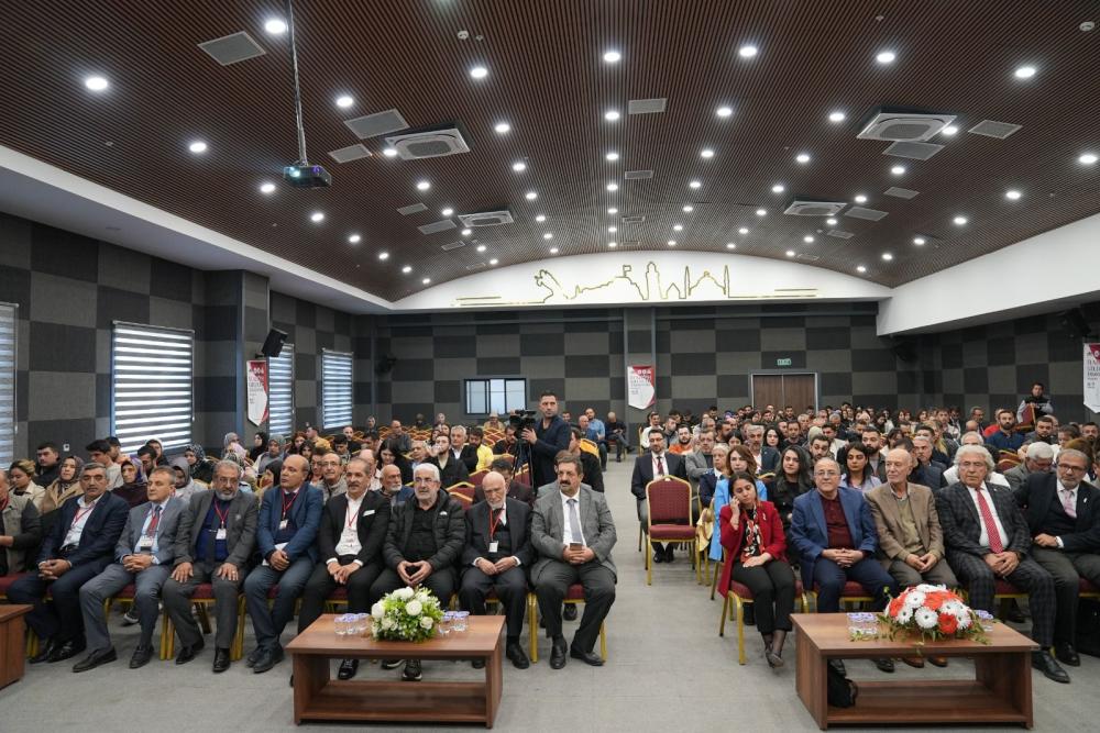 “ELAZIĞ’IN GELECEK TASAVVURU” KONGRESİ SONUÇ BİLDİRGESİ AÇIKLANDI