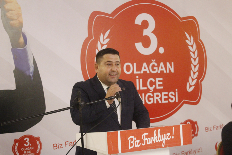 SARIÇAM’DA YENİDEN REFAH RÜZGÂRI: CEMİL DEMİRYÜREK GÜVEN TAZELEDİ