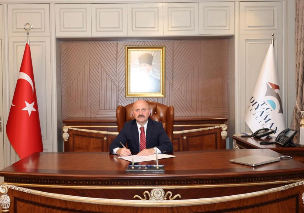 ADIYAMAN VALİSİ DR. OSMAN VAROL: “KADİM ŞEHRİMİZİ DAHA GÜZEL YARINLARA TAŞIYACAĞIZ”