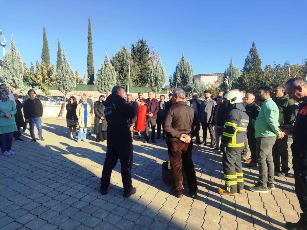 ADSM’DE YANGIN TATBİKATI GERÇEKLEŞTİRİLDİ