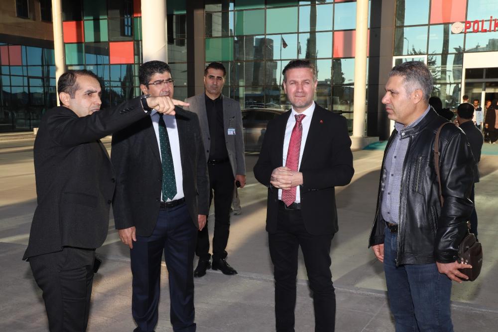 PROF.DR. MEHMET ŞİRİK, TAŞINACAK BİRİMLERİN PLANLANMASI İNCELEDİ