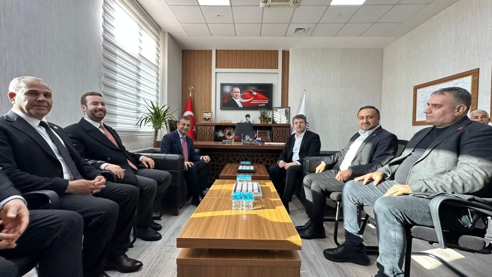 CHP GENEL BAŞKAN YARDIMCISI BURHANETTİN BULUT BAŞKAN TUTDERE’Yİ ZİYARET ETTİ