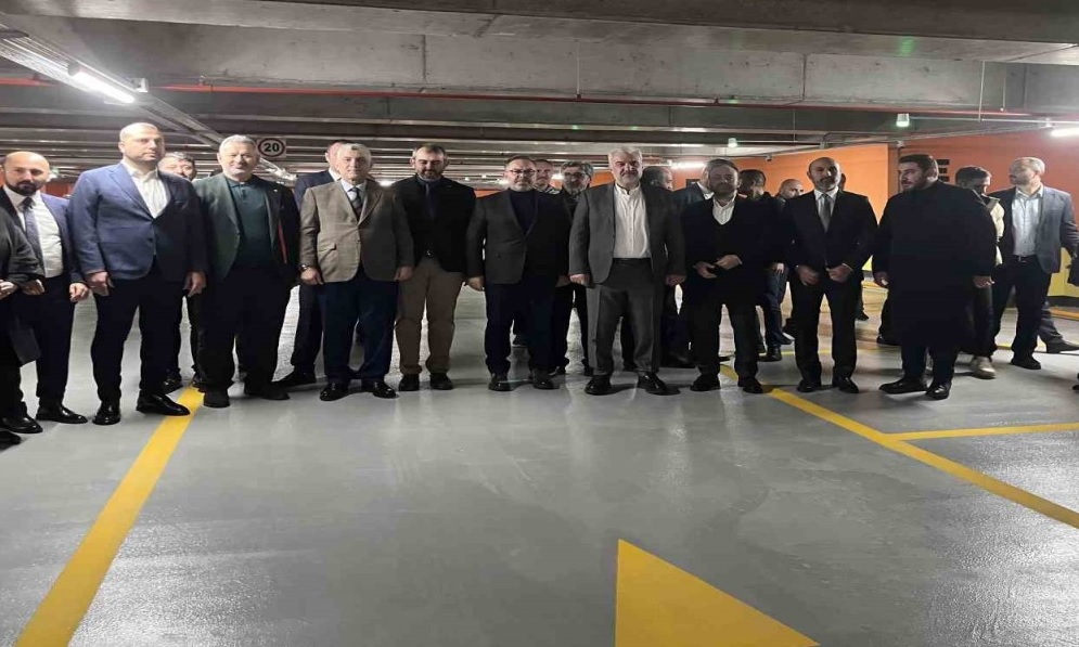 GÜNGÖREN BELEDİYESİ, KATLI OTOPARK VE ÇOCUK PARKI PROJESİNİ TAMAMLADI