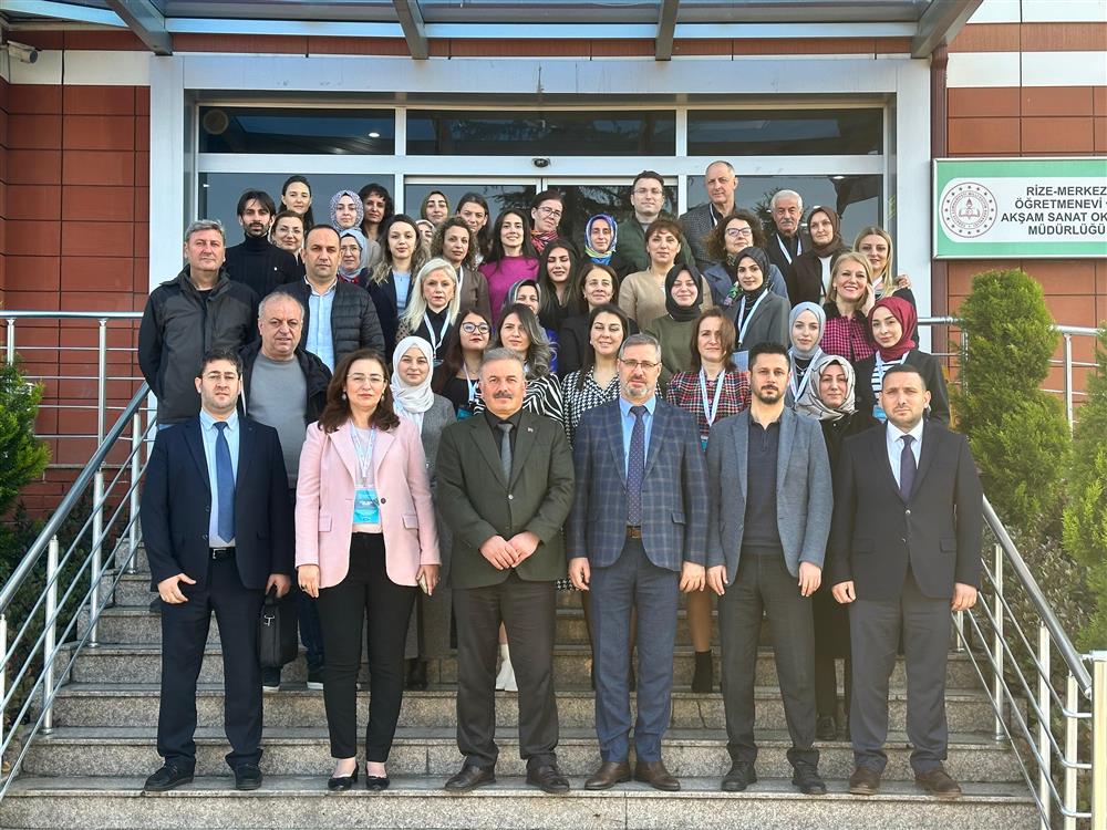 RİZE’DE BÖLGESEL  SAĞLIK EĞİTİMLERİ DÜZENLENİYOR