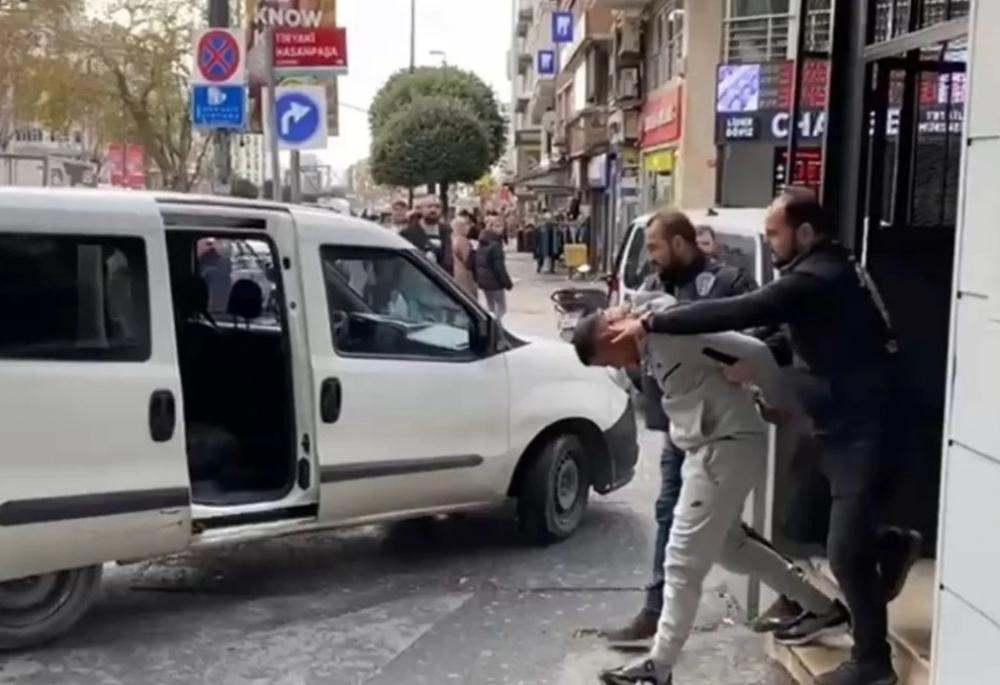 FATİH'TE REHİN ALINAN KADIN POLİS OPERASYONUYLA KURTARILDI