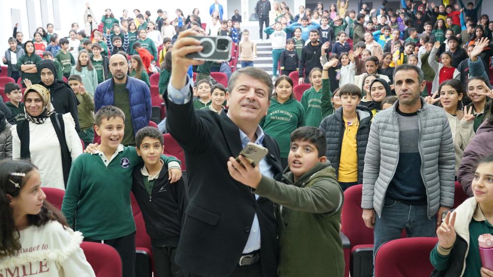 ADIYAMAN BELEDİYESİ'NDEN ÇOCUKLARA UNUTULMAZ TİYATRO KEYFİ