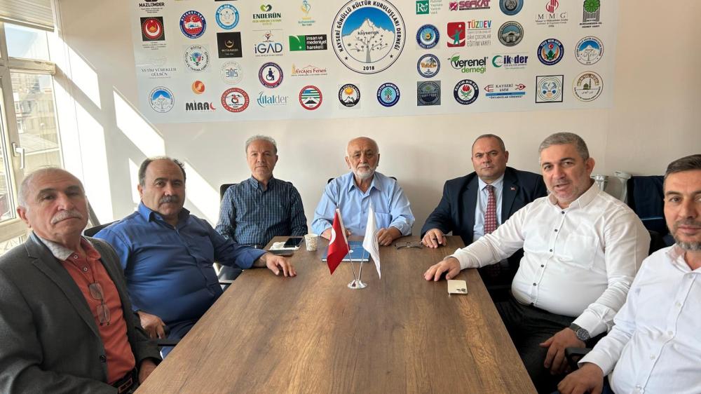 SURİYE'DE YÖNETİM SURİYELİLERİN OLMALI