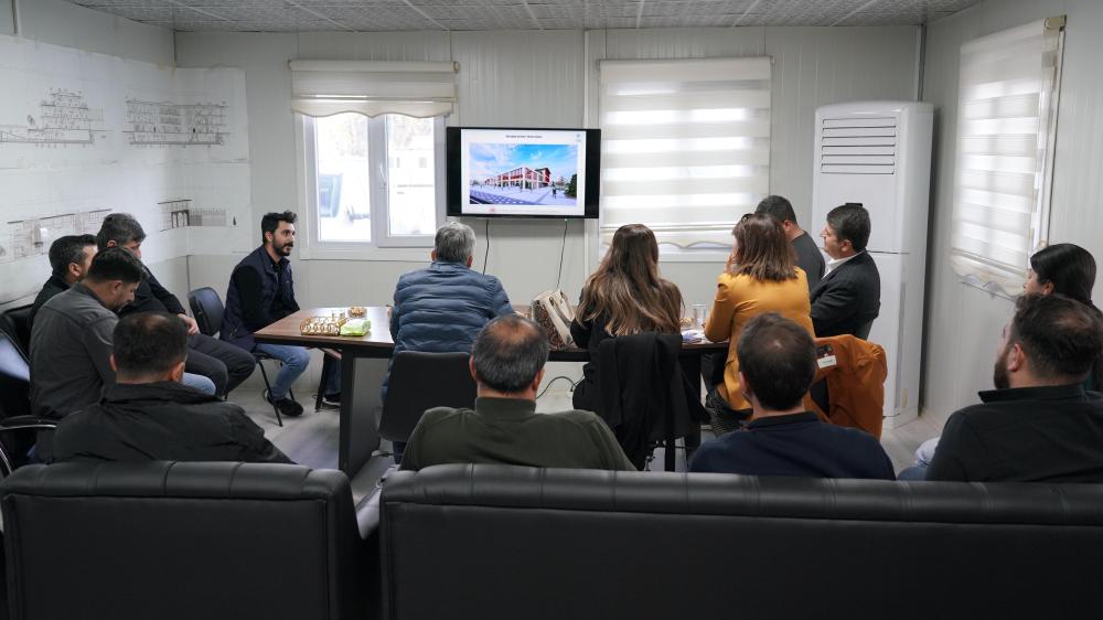 ADIYAMAN BELEDİYESİ'NİN YENİ HİZMET BİNASI İNŞAATI HIZLA DEVAM EDİYOR