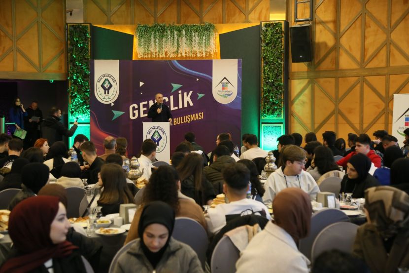 RİZE'DE RİBEGEM'Lİ GENÇLERLE BULUŞMA GERÇEKLEŞTİ