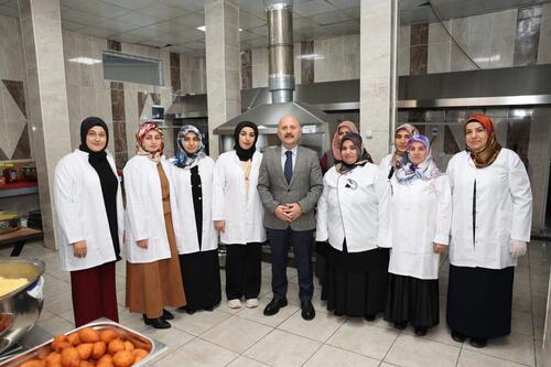 KADINLARA İSTİHDAM SAĞLAYACAK ÜRETEN ELLER RESTORANI HİZMETE AÇILDI.