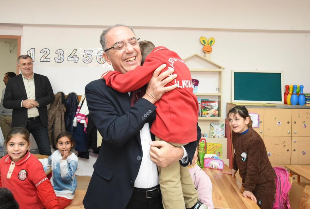 BAŞKAN YAPAR, ANTAKYA’DAKİ KURSLARDA GENÇLERLE BİR ARAYA GELDİ