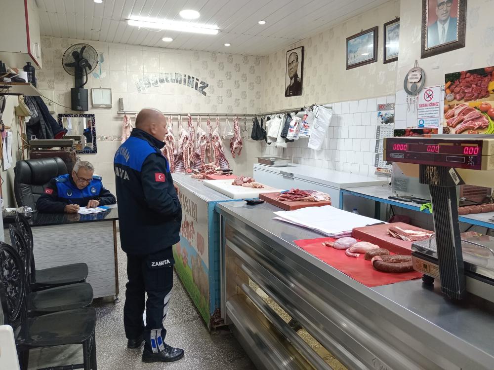 CEYHAN BELEDİYESİ’NDEN KASAPLARA YILBAŞI ÖNCESİ KAPSAMLI DENETİM
