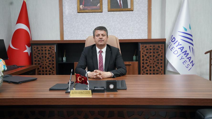 BAŞKAN TUTDERE’DEN ADIYAMAN’A 7 İŞ MAKİNESİ DESTEĞİ