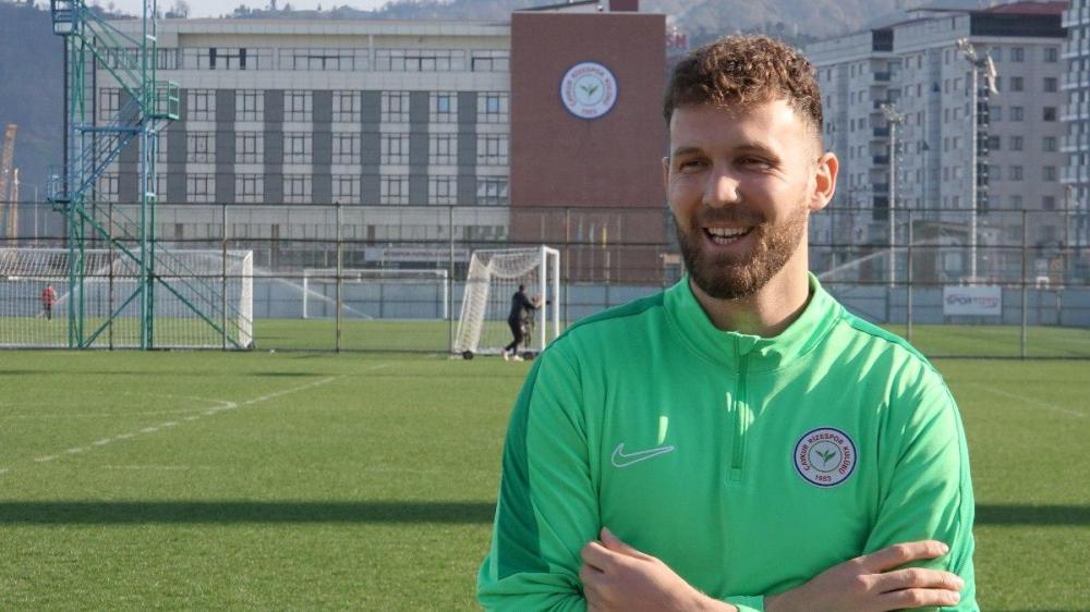 ÇAYKUR RİZESPOR KALECİSİ ÇETİN: 