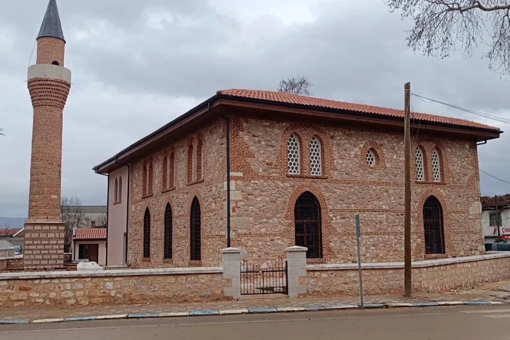 PAZARYERİ'NDE KARA MUSTAFA PAŞA CAMİİ İBADETE AÇILDI