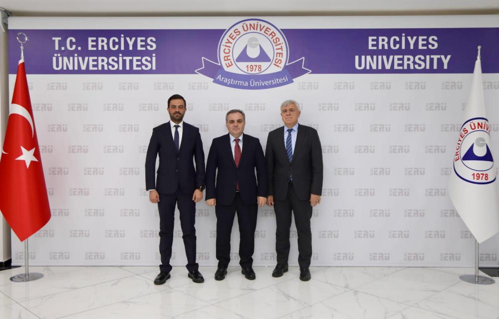 DEPREM AFET YÖNETİMİ TOPLANTISI: KAYSERİ KENT KONSEYİ ÇALIŞMALARI SÜRÜYOR