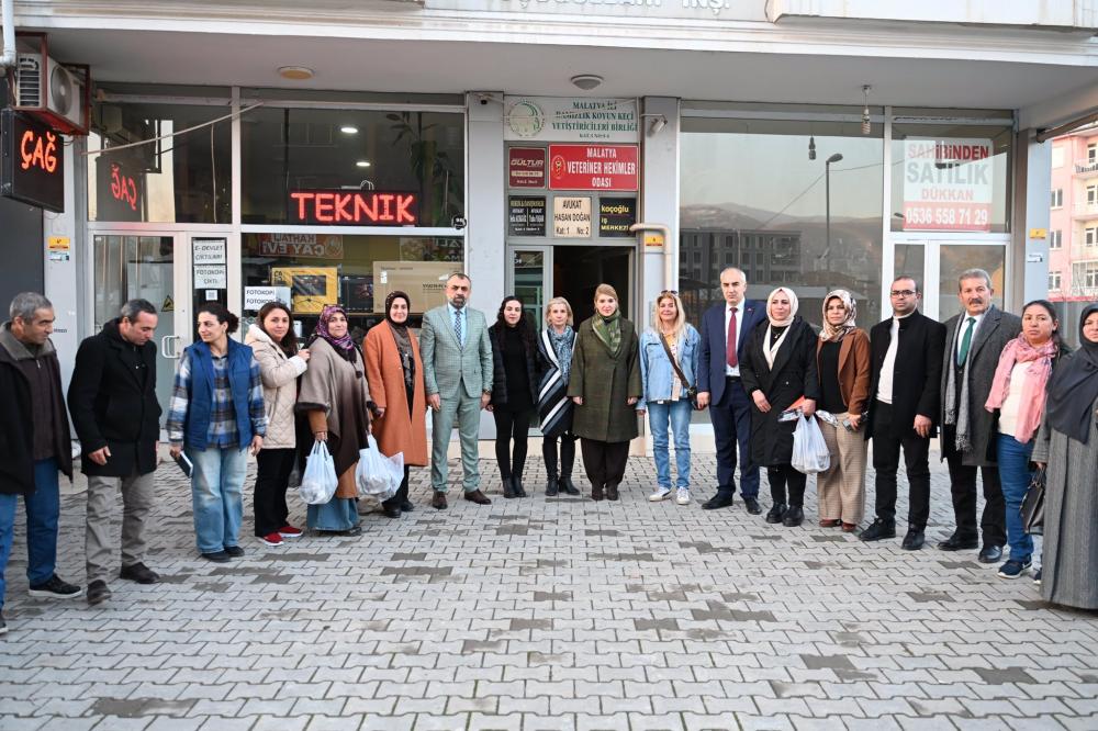  MALATYA’DA KADIN GİRİŞİMCİLERLE TARIM TOPLANTISI DÜZENLEDİ
