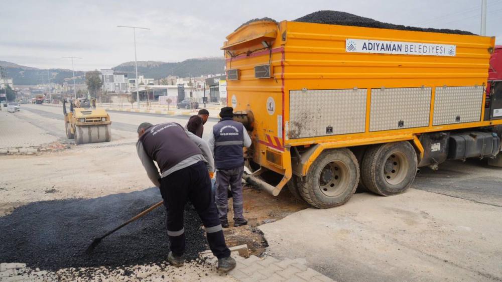 ADIYAMAN BELEDİYESİ’NDEN ALTYAPI ATAĞI: ÇALIŞMALAR TÜM HIZIYLA SÜRÜYOR