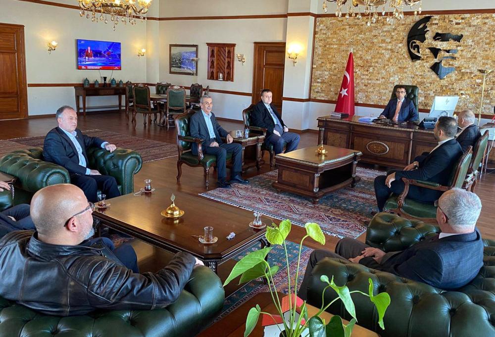 CUMHUR İTTİFAKI BEYPAZARI İLÇE BAŞKANLARINDAN RESMİ KURUMLARA ZİYARET