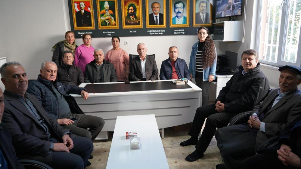 BAŞKAN TUTDERE’DEN CEMEVİ ZİYARETİ: “ADIYAMAN’IMIZI BİRLİK VE BERABERLİKLE İNŞA EDECEĞİZ”