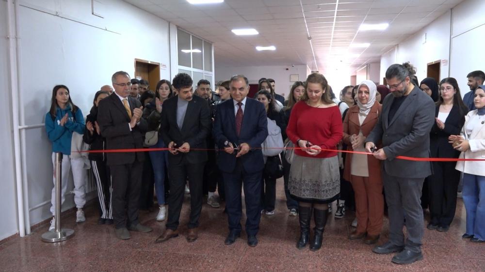 FIRAT ÜNİVERSİTESİ’NDEN DEPREMZEDE GENÇLER İÇİN SANATSAL DESTEK