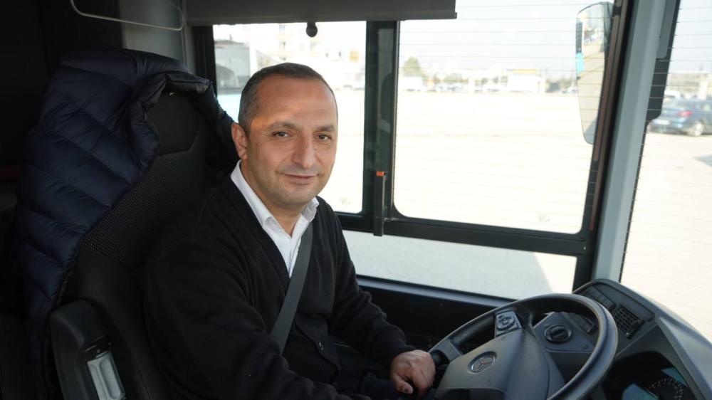 ADIYAMAN BELEDİYE ŞOFÖRÜNDEN ÖRNEK TAVIR: ÇOCUĞUN GÜVENLE ULAŞMASINI SAĞLADI