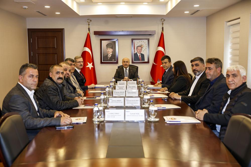 VALİ KÖŞGER: “TARIM İŞÇİLERİNİN REFAHI HEPİMİZİN REFAHIDIR”