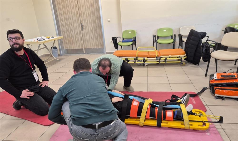 RİZE’DE SAĞLIK PERSONELİNE TRAVMA İLERİ YAŞAM DESTEĞİ EĞİTİMİ