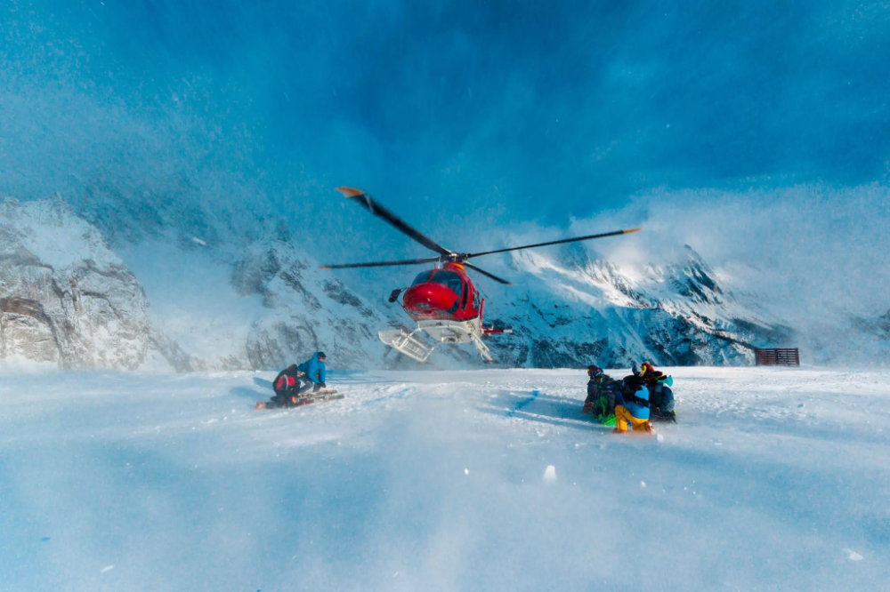 KAÇKAR DAĞLARI’NDA HELİSKİ HEYECANI: 4 HAFTADA 80 SPORCU KATILDI