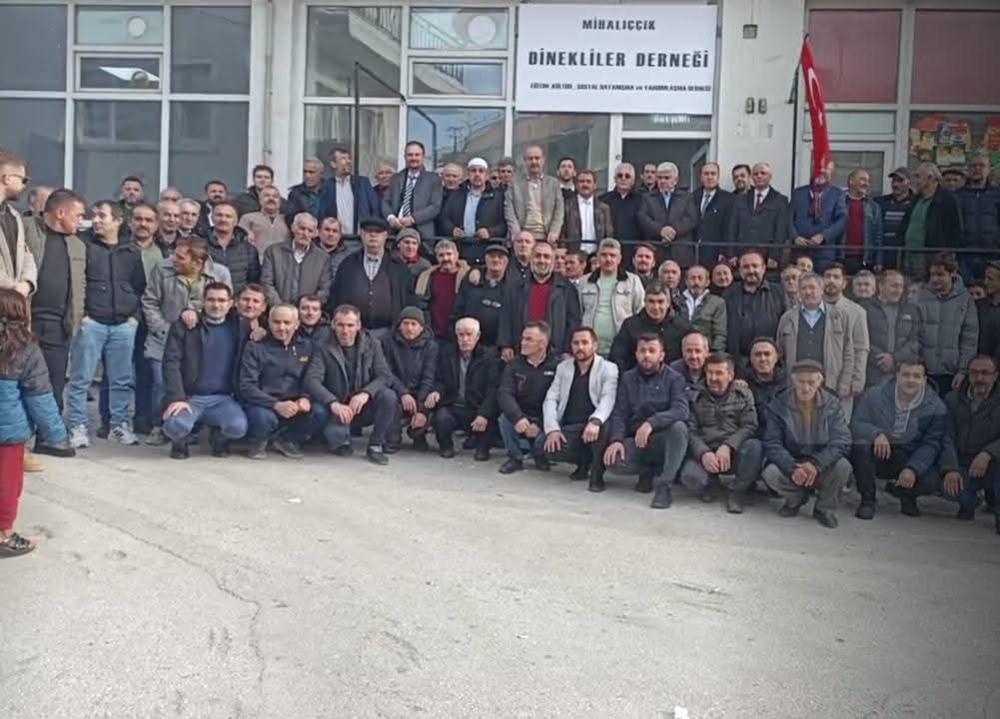 ESKİŞEHİR’DE DİNEKLİLER BULUŞTU: YENİ DERNEK BİNASİ AÇILDI!
