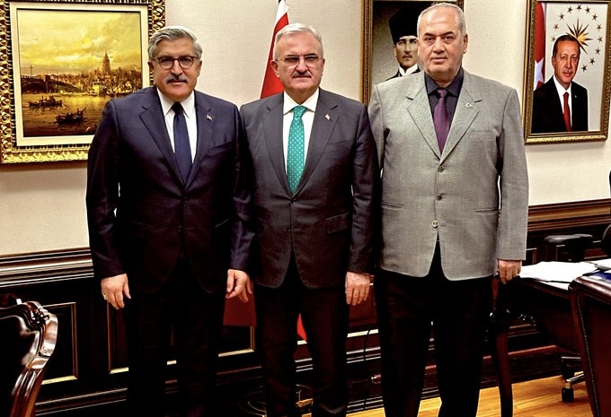 MİLLETVEKİLİ YAYMAN, HASSA’DAKİ DEPREMZEDELERİN TALEPLERİNİ BAKANLIĞA İLETTİ