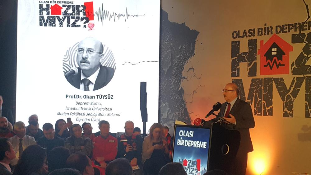 MANSUR YAVAŞ: 