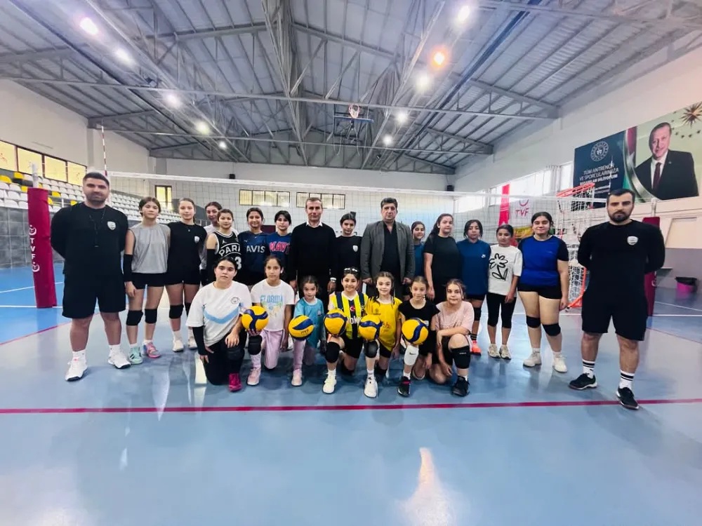 ADIYAMAN GENÇLİK VE SPOR İL MÜDÜRÜ BESNİ’DE SPORCULARLA BULUŞTU