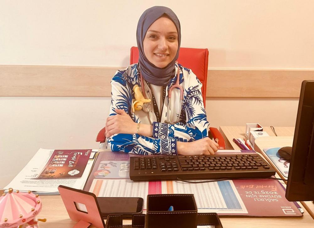 ÇOCUK SAĞLIĞI UZMANI DR. HALİME HELİN DEMİR, BESNİ’DE GÖREVE BAŞLADI
