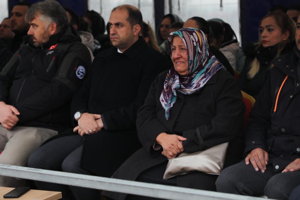 HATAY BÜYÜKŞEHİR BELEDİYESİ, DEPREMDE KAYBETTİĞİ PERSONELLER İÇİN FİDAN DİKİMİ GERÇEKLEŞTİRDİ