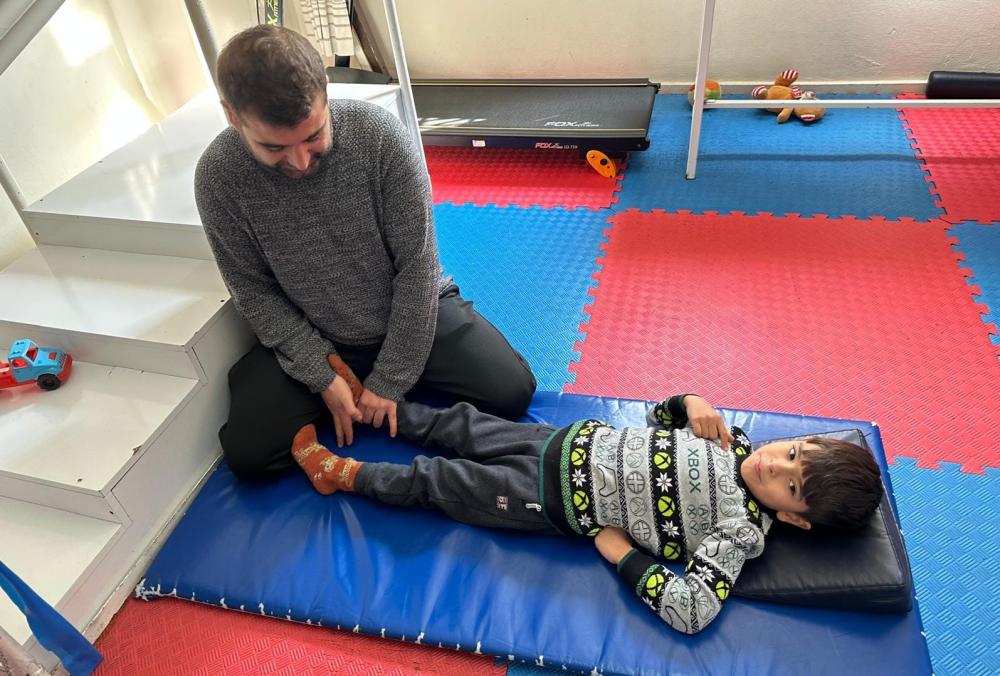 OSMANİYE’DE SMA HASTASI MERT İÇİN YARDIM STANDI KURULACAK