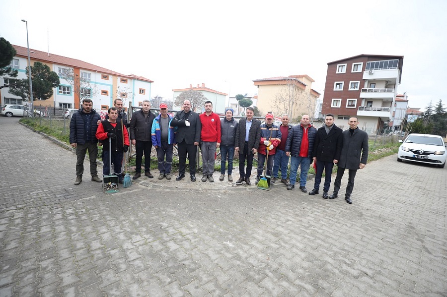 BAŞKAN İLKAY ÇİÇEK, MENDERES’TEKİ ÇALIŞMALARI DENETLEDİ