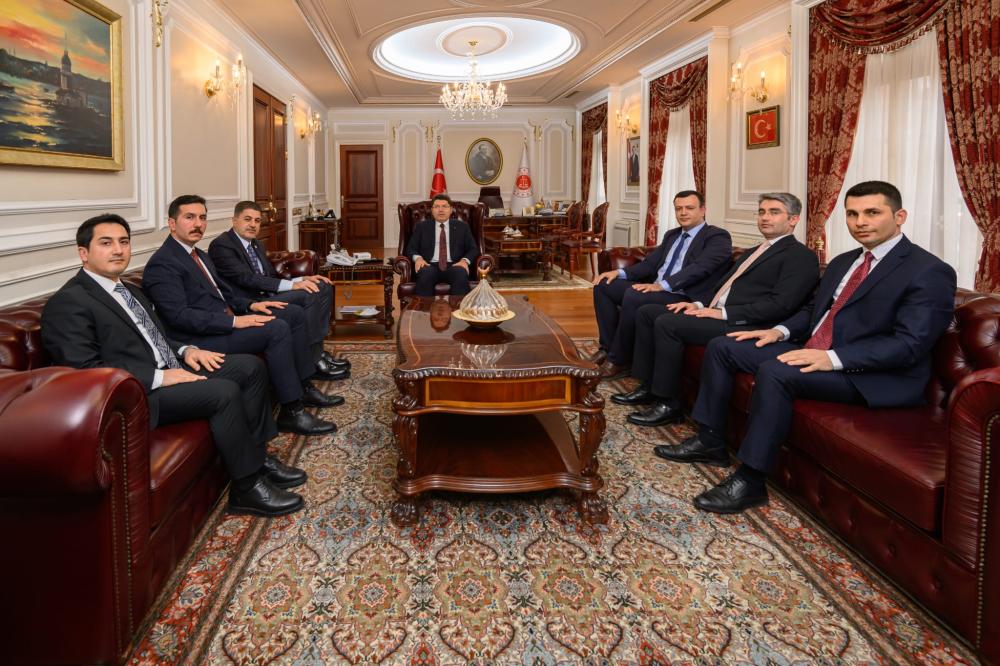 MİLLETVEKİLİ İSHAK ŞAN, ADALET BAKANI TUNÇ İLE ADIYAMAN YATIRIMLARINI GÖRÜŞTÜ
