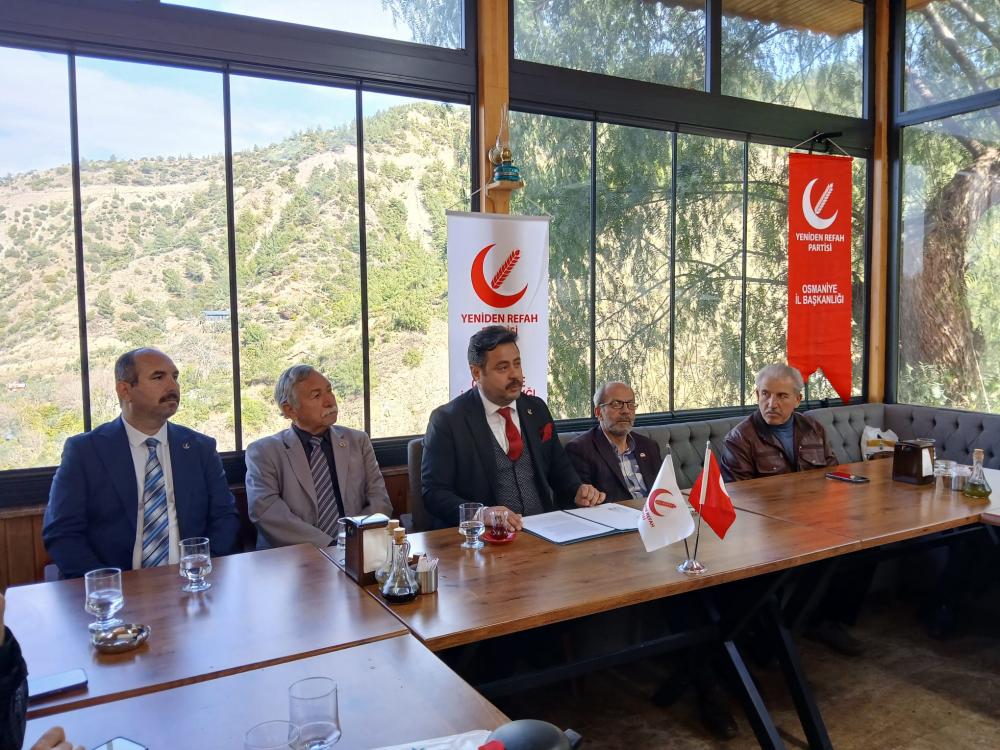 OSMANİYE YENİDEN REFAH PARTİSİ’NDEN KAHVALTILI BASIN TOPLANTISI