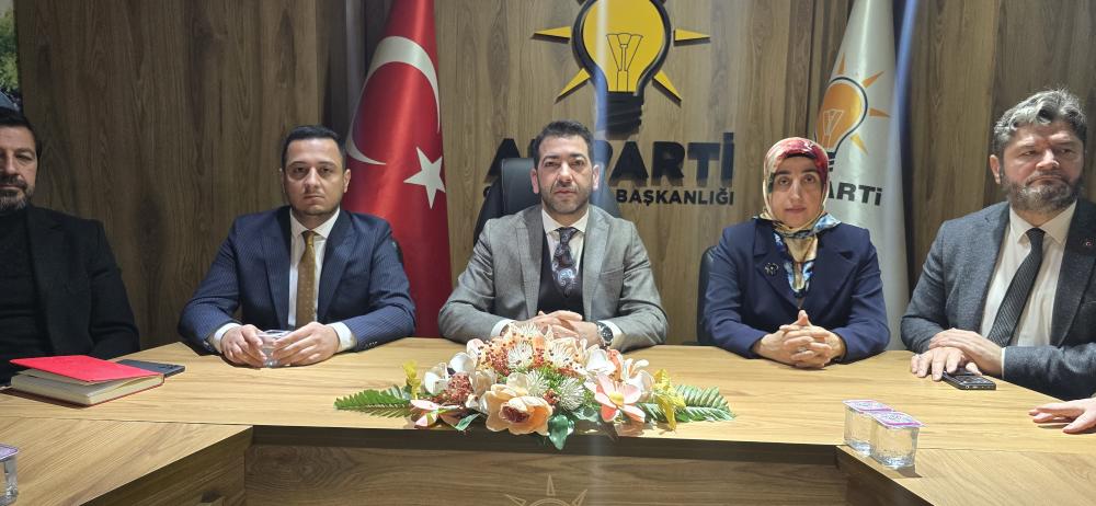 AK PARTİ 8. OLAĞAN KONGRESİ ÖNCESİ BASIN AÇIKLAMASI DÜZENLEDİ