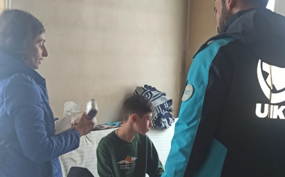 UMKE, RİZE’DE KARLA KAPANAN KÖYDE HASTANIN YARDIMINA KOŞTU