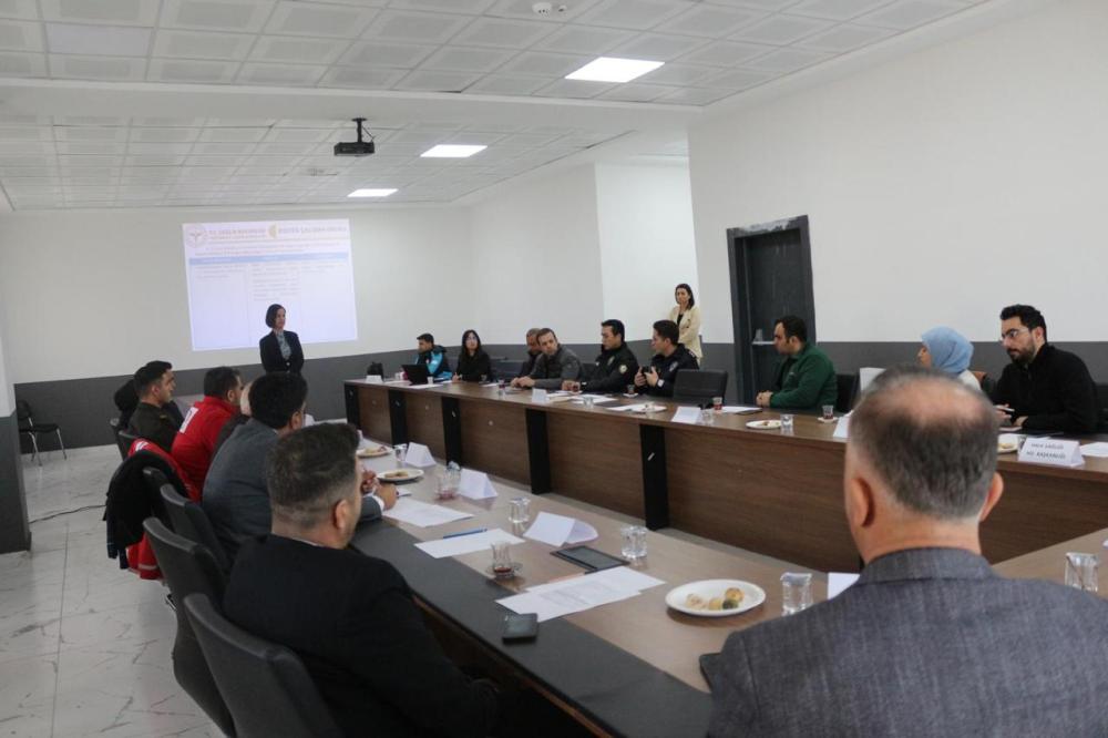 ADIYAMAN’DA AFET SAĞLIK ÇALIŞMA GRUBU TOPLANTISI GERÇEKLEŞTİRİLDİ