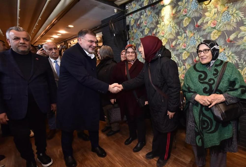 AK PARTİ ÇİĞLİ İLÇE TEŞKİLATI'NDAN BİRLİK VE DAYANIŞMA SAHURU