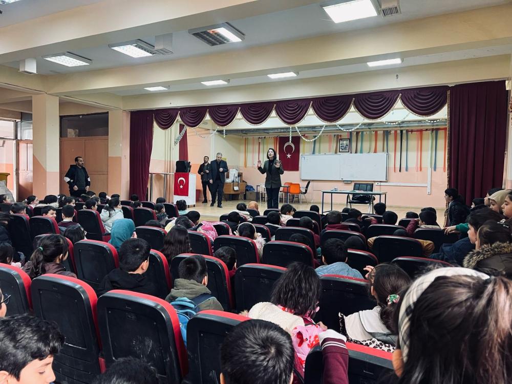 ADIYAMAN’DA “FERMUAR SİSTEMİ” EĞİTİMİ: KAMU PERSONELİ VE ÖĞRENCİLER BİLGİLENDİRİLDİ