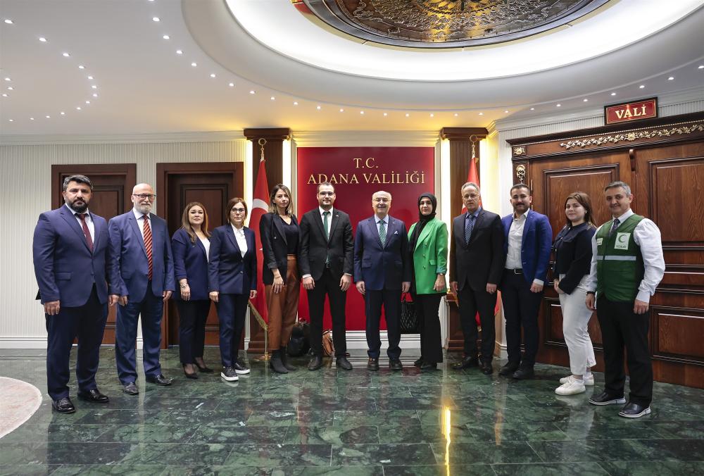 VALİ KÖŞGER, YEŞİLAY HAFTASI’NDA BAĞIMLILIKLA MÜCADELENİN ÖNEMİNE VURGU YAPTI