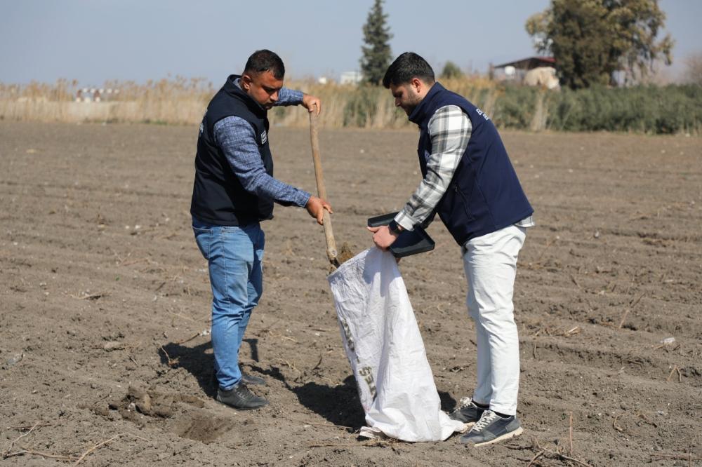 HBB’DEN ÇİFTÇİLERE DESTEK: ÜCRETSİZ TOPRAK ANALİZİ BAŞLADI