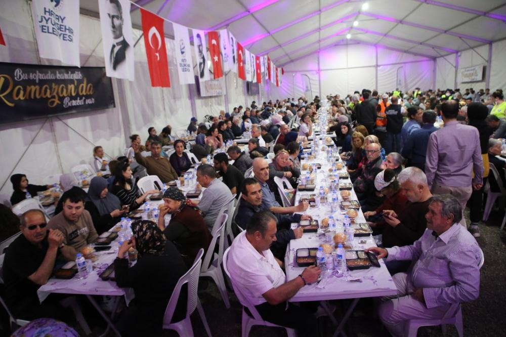 HBB, RAMAZAN AYININ BEREKETİNİ İFTAR PROGRAMLARIYLA YAŞATIYOR