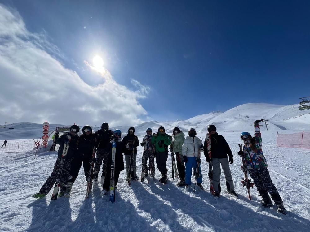 Erasmus Gönüllüleri Erciyes’te Kayak Heyecanı Yaşadı